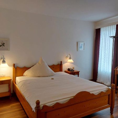 Hotel Goldener Stern Санкт Ингберт Екстериор снимка
