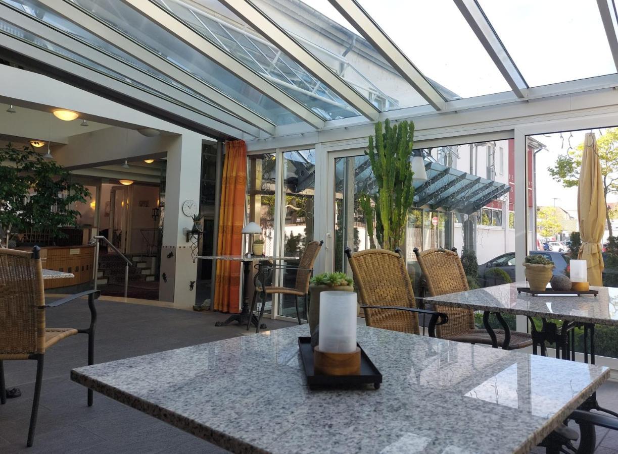 Hotel Goldener Stern Санкт Ингберт Екстериор снимка