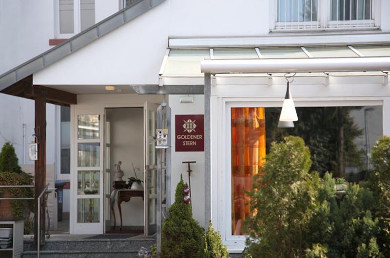 Hotel Goldener Stern Санкт Ингберт Екстериор снимка